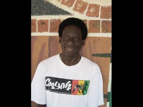 Royal Palm Estate actor Ronald Goshop has died