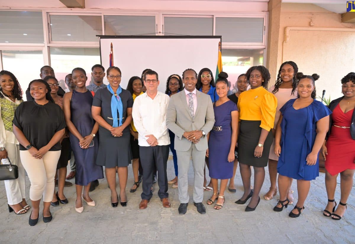 Jamaican students secure scholarships to study in Cuba
