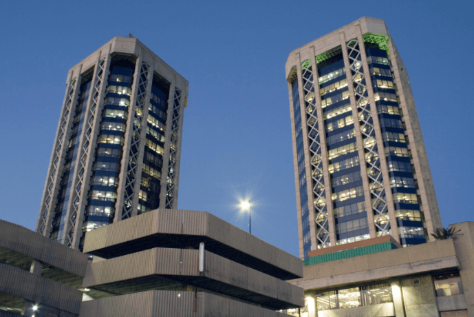 Trinidad & Tobago Central Bank predicts tight belts for 2016