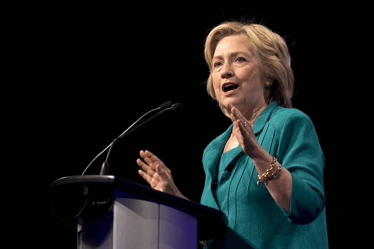 Hillary Clinton courts Caribbean vote in South Florida