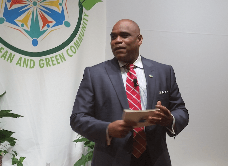 Lauderdale Lakes turning a new leaf