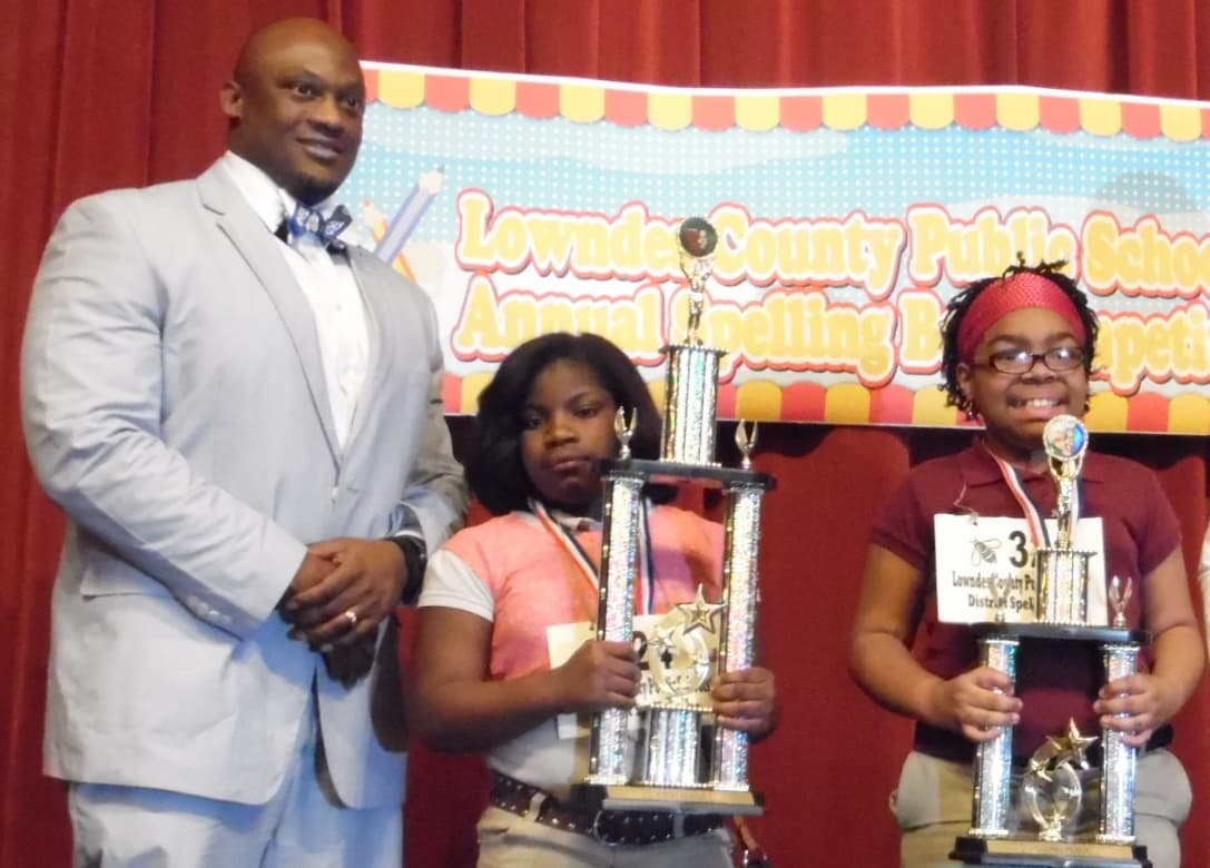 Six finalists vie for Broward County public schools teacher of the year