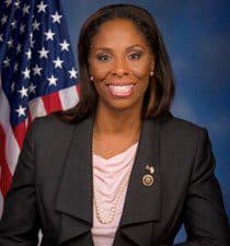 USVI congresswoman lauds passage of Caribbean trade resolution