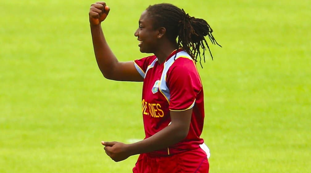 Stefanie Taylor Shines