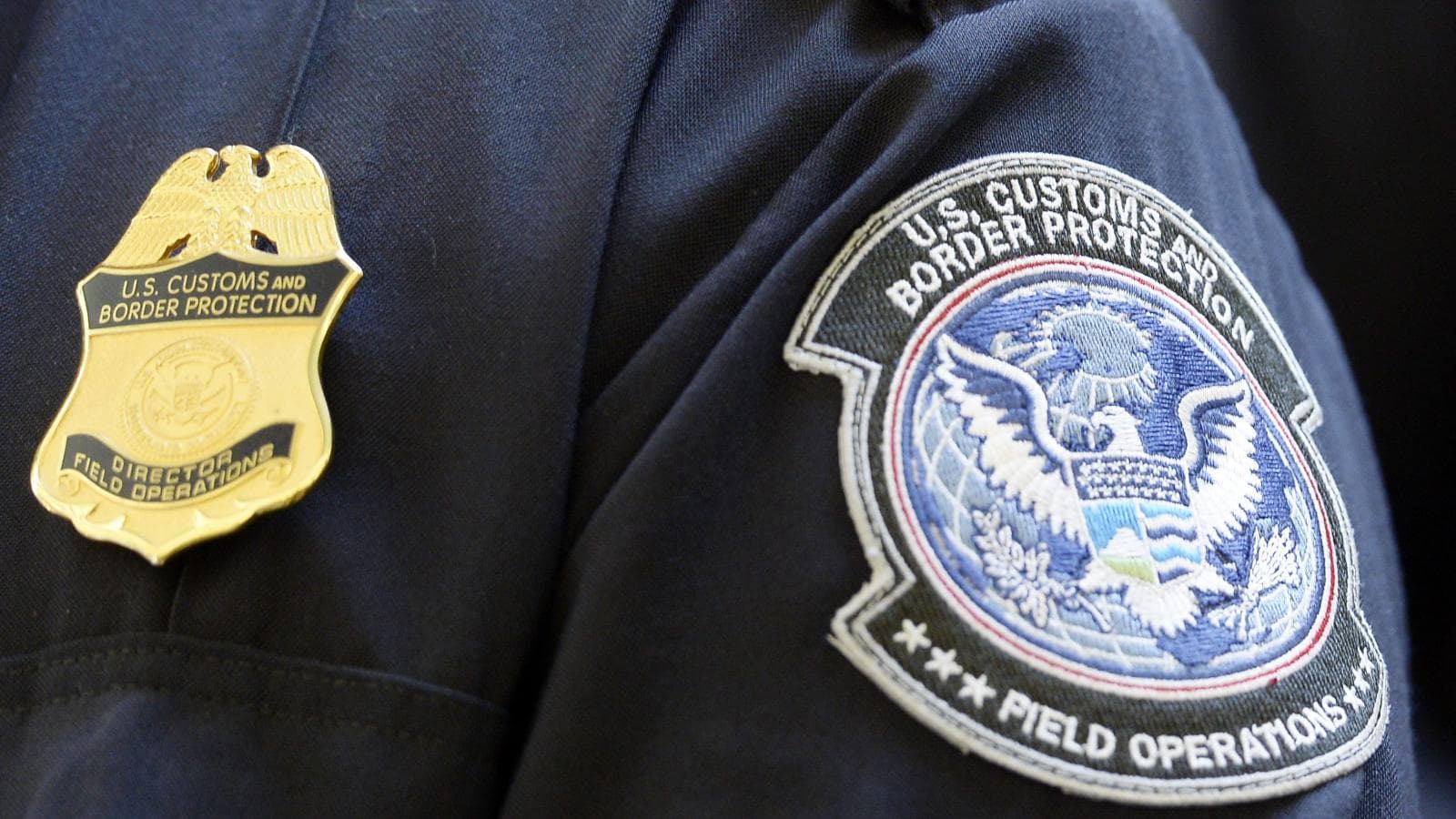 US Customs Nabs Cocaine Smuggler from Dominican Republic