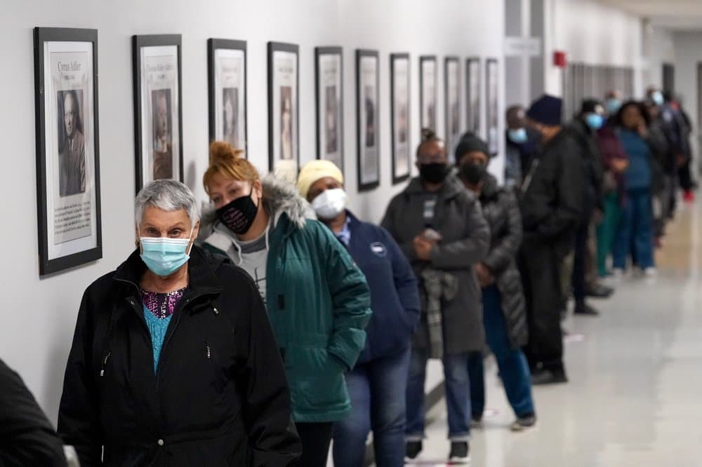 Huge Voter Turnout Expected Despite Virus, Political Rancor