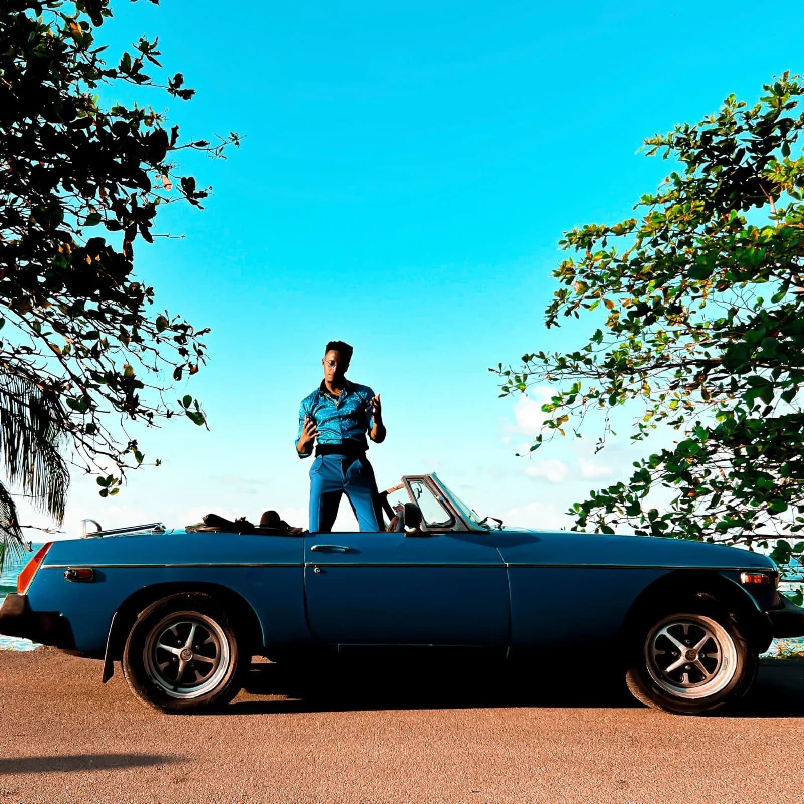 Romain Virgo credits Don Corelon, Keely Keyz for success of latest single “Driver”