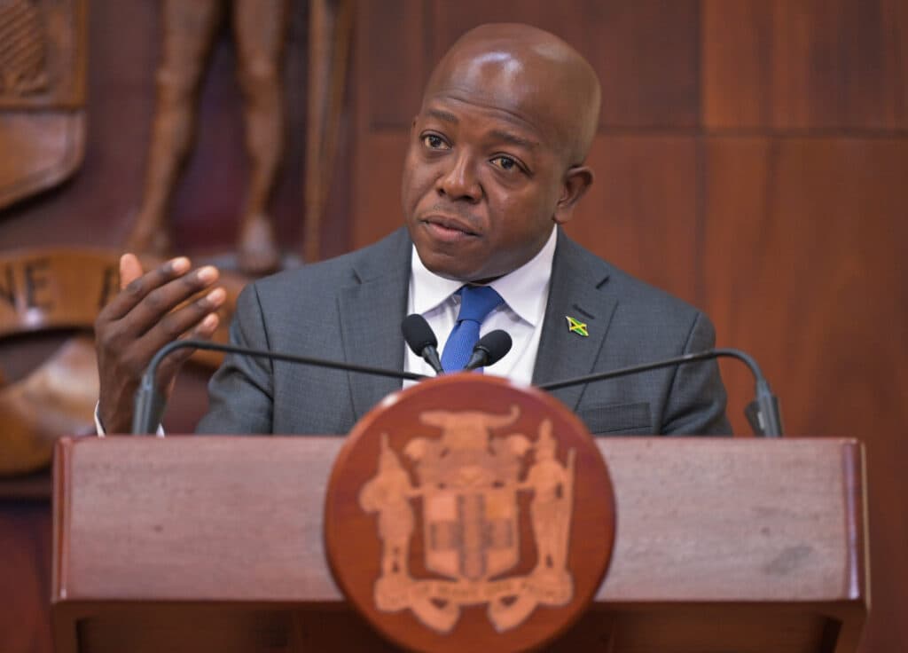 Minimum Wage Advisory Commission backs JLP plan to raise minimum wage