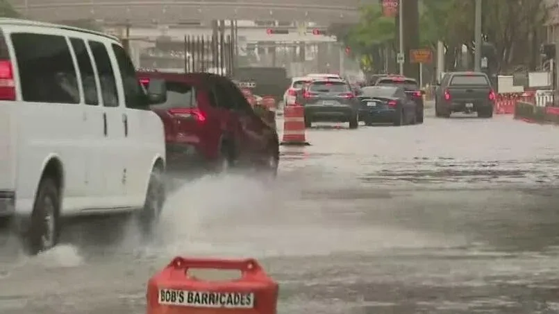South Florida braces for days of heavy rain, flash flood risk elevated