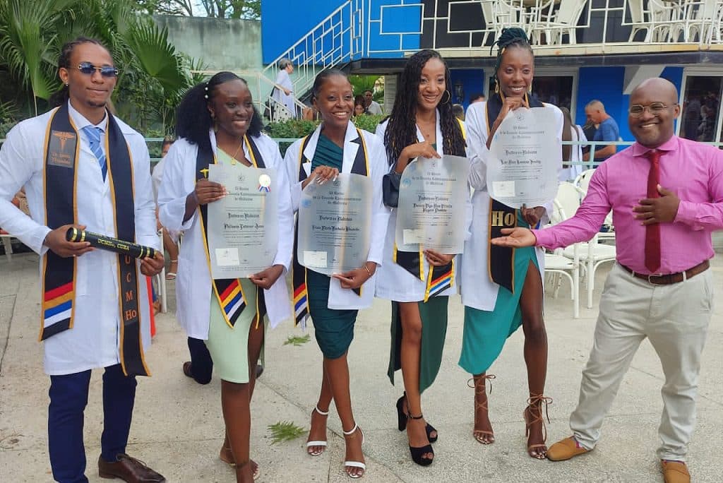 Antigua and Barbuda’s PM commends medical students who graduated from Cuba