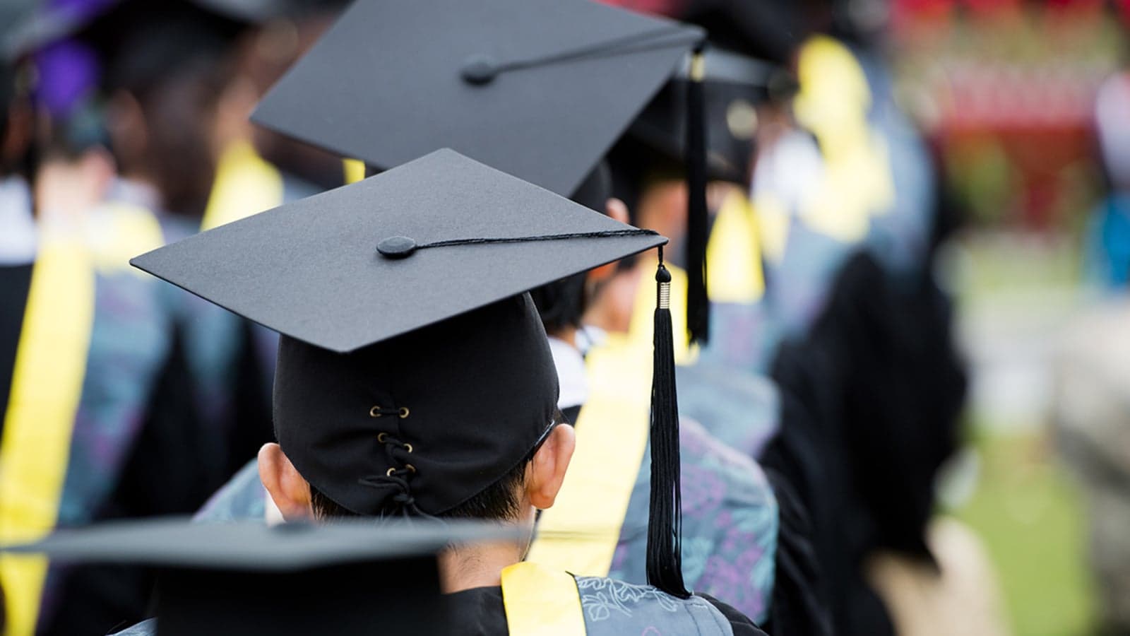 Broward Schools reverses gym graduation plan after community backlash