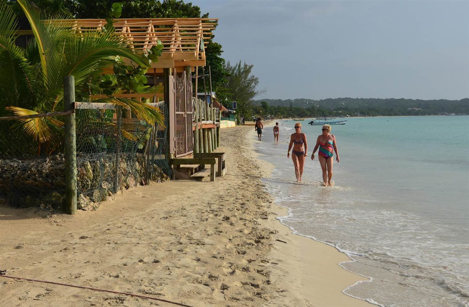 Jamaica working to lure Chinese travelers