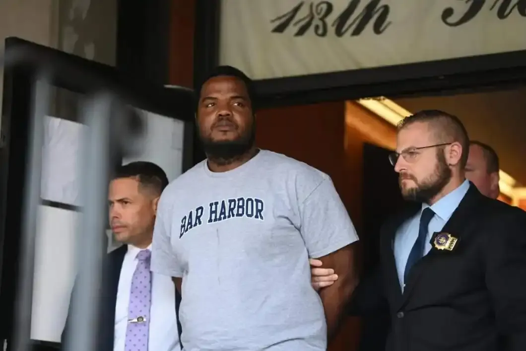 Man sentenced to life without parole for triple murder of Jamaicans in Queens