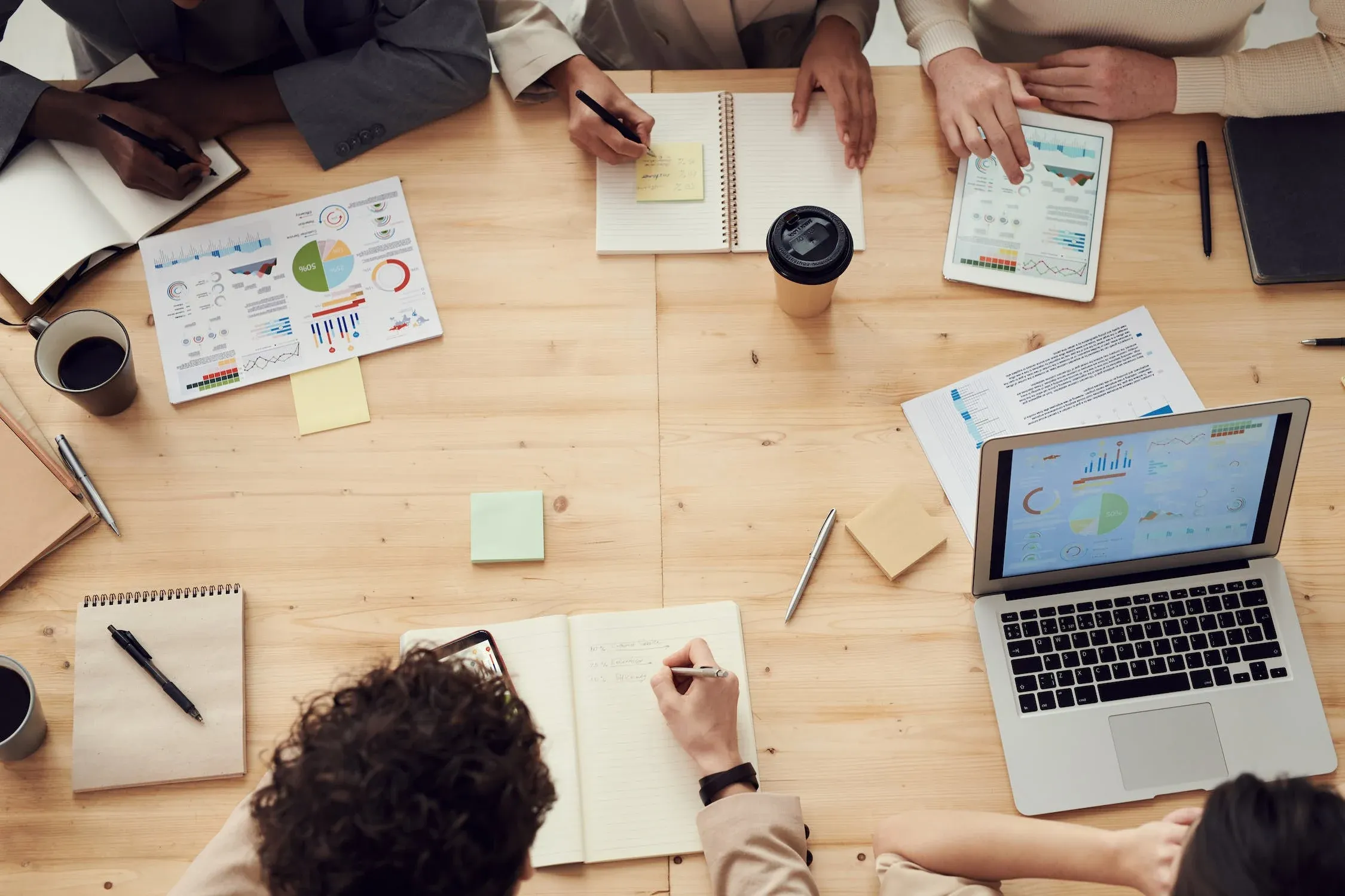 The Role of CLM Software in Supporting Scalable Growth for B2B Companies