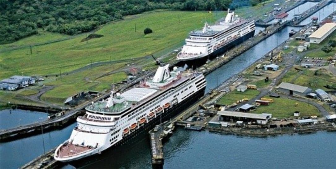 This Day In History: The Panama Canal was built