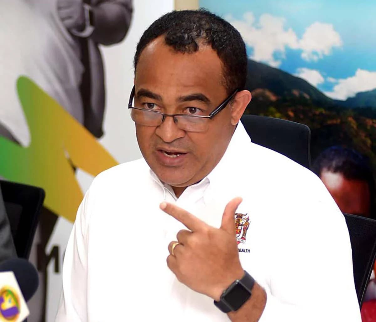 Jamaican Gov't to Employ Substantial Number of Junior Doctors Following Outcry from Medical Students