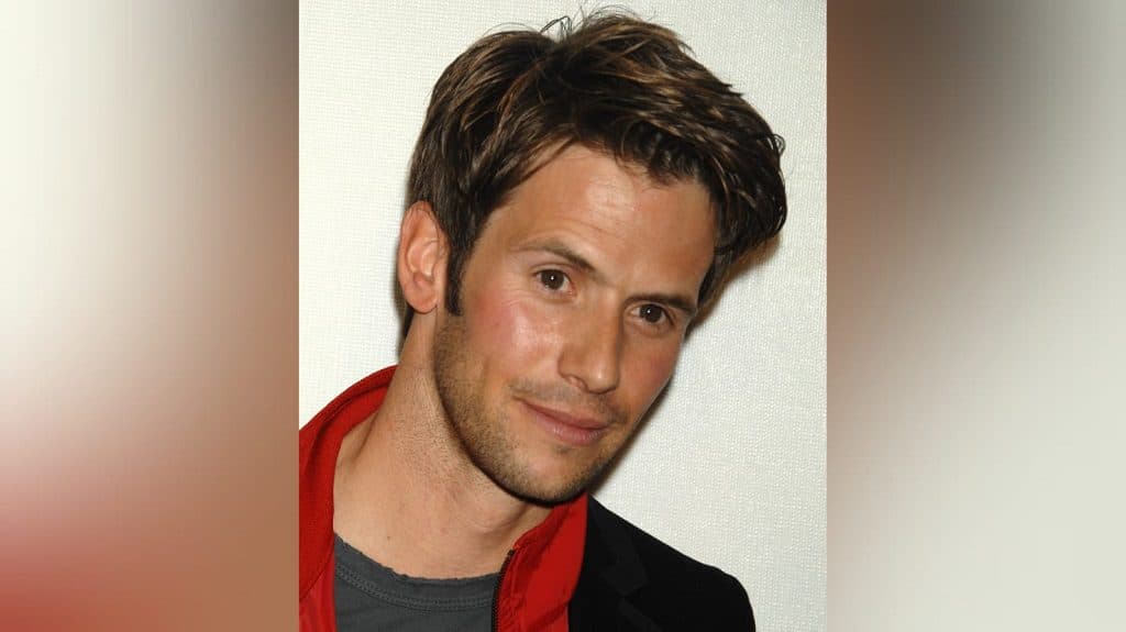 American actor Christian Oliver and daughters die in Caribbean plane crash