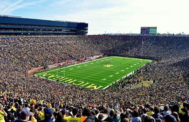 NIL in College Sports: How Groundbreaking Athlete Deals are Reshaping the NCAA