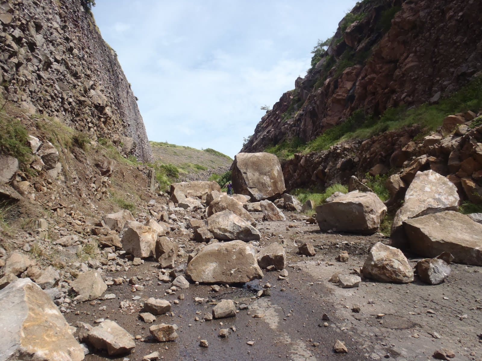 Earthquake rocks St. Kitts Nevis