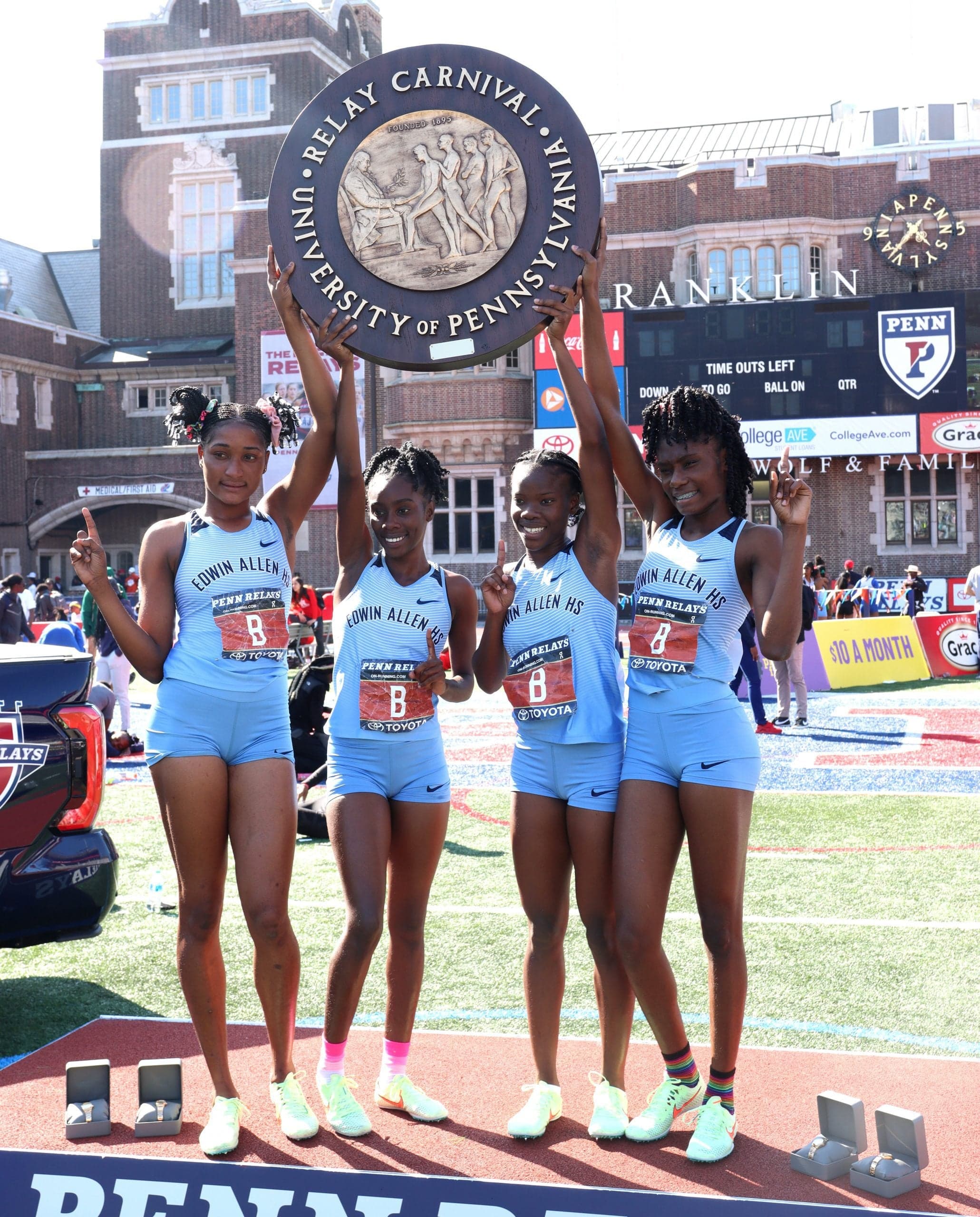 Edwin Allen retain 4x800 title