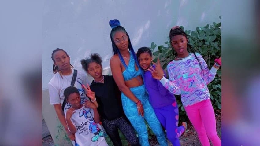 13-year-old girl dies following Miami Gardens crash that killed family