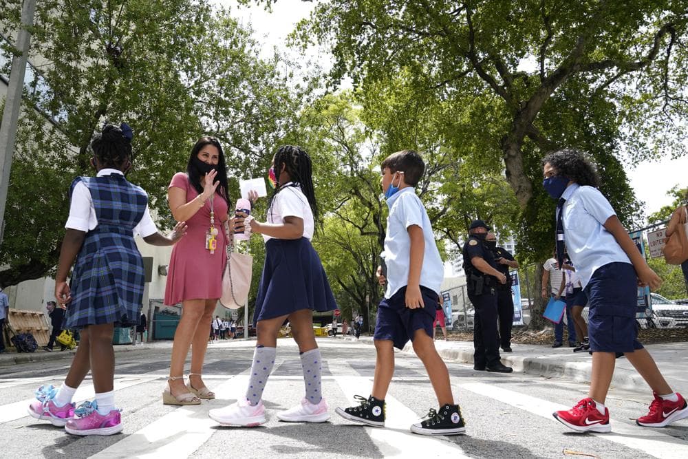 #CNWTalkUp: Should the Wearing of Masks by Students be Left up to Parents to Decide?