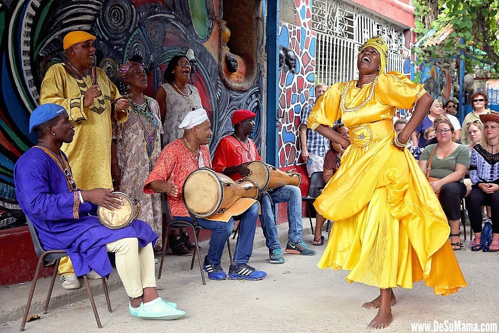 Couple Caribbean-American heritage with a cohesive  Caribbean-American community