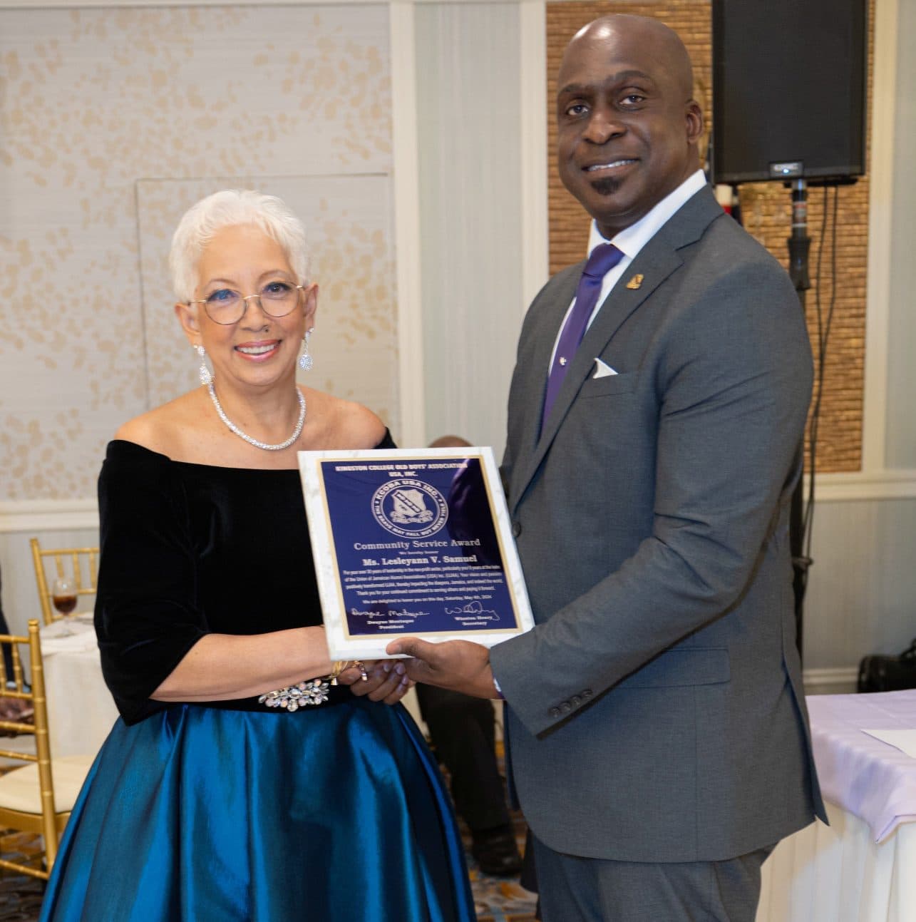 Jamaican Lesleyann Samuel receives KCOBA Community Award for Leadership and Philanthropy