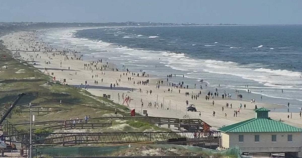 Beaches Reopen In Florida As the State Records Highest 24-Hour COVID-19 Case Increase