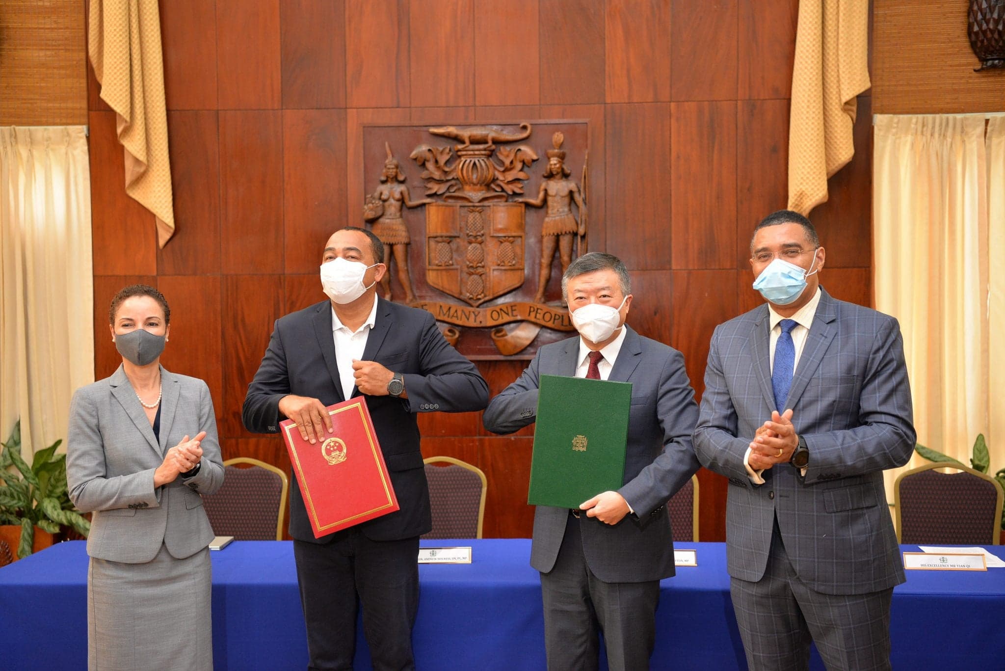 Jamaica Gets 100,000 Doses of Sinopharm COVID-19 Vaccine from China
