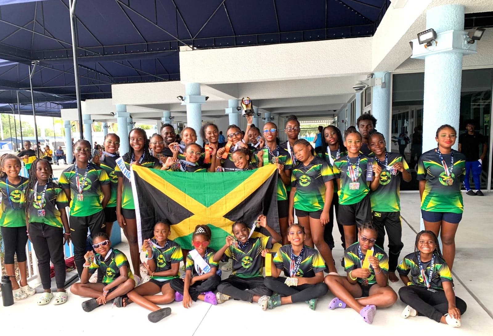 Record 43 medals for Jamaican swimmers in Florida!