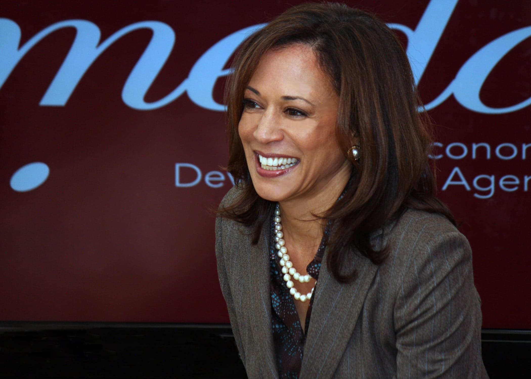 EDITORIAL: Of course, a woman can lead effectively