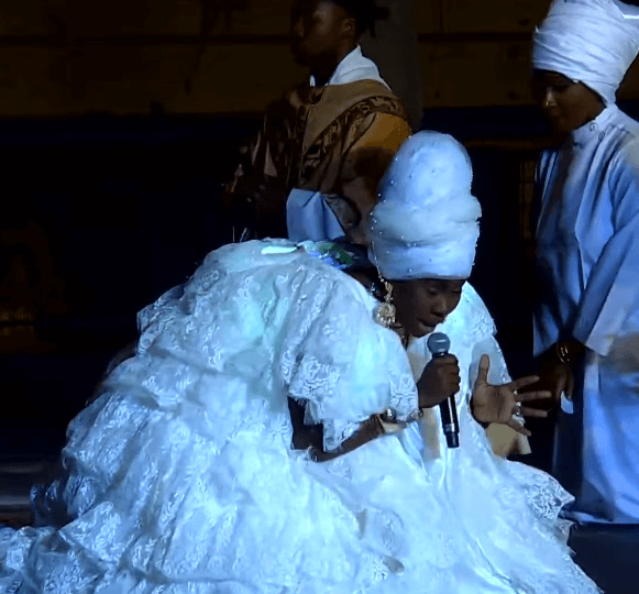 Terri Lyons wins second Calypso Monarch title at Dimanche Gras