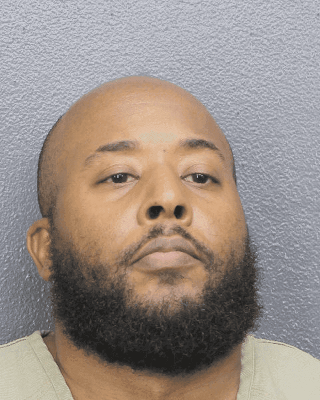 Miami officer arrested for allegedly stealing cash & drugs during traffic stops