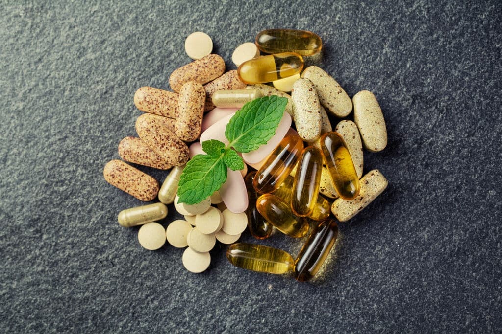 How health supplements can complement a balanced diet