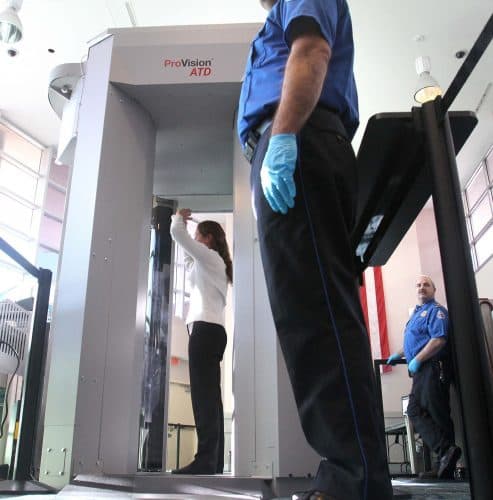Travel Advisory: T&T bans Galaxy Note 7 on aircrafts