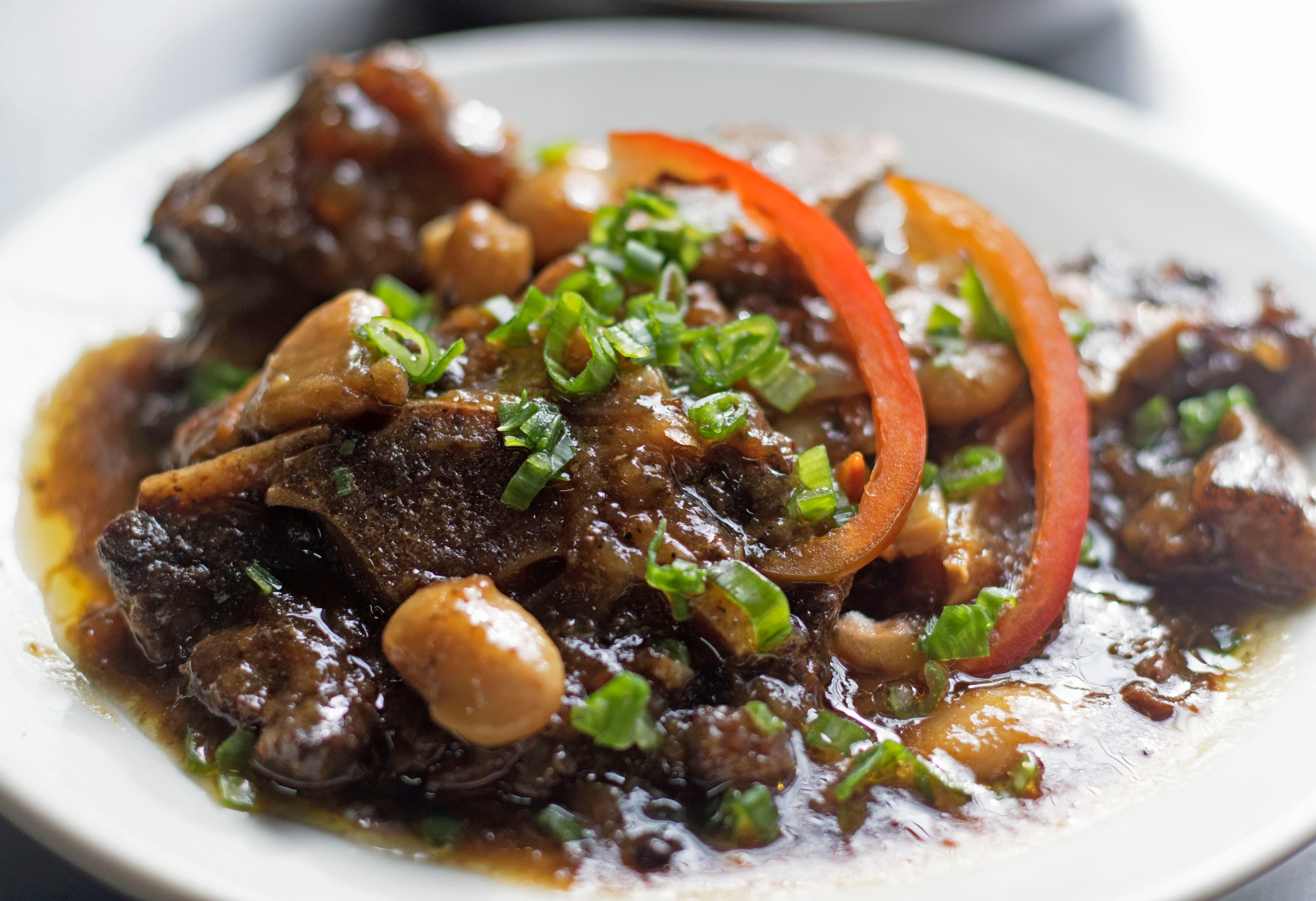 How to make Jamaican Oxtail & Beans