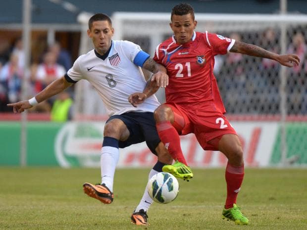Panamanian midfielder shot dead outside his home