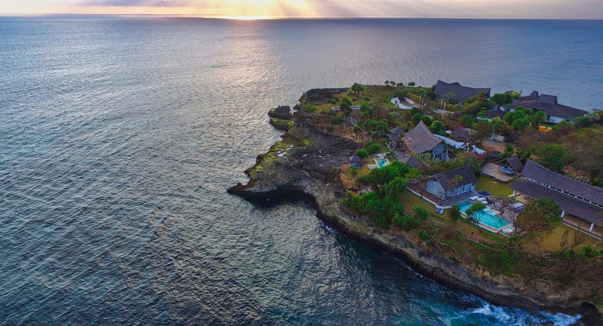 Caribbean vs. Southeast Asia: Why Luxury Villas in Asia Win the Ultimate Showdown