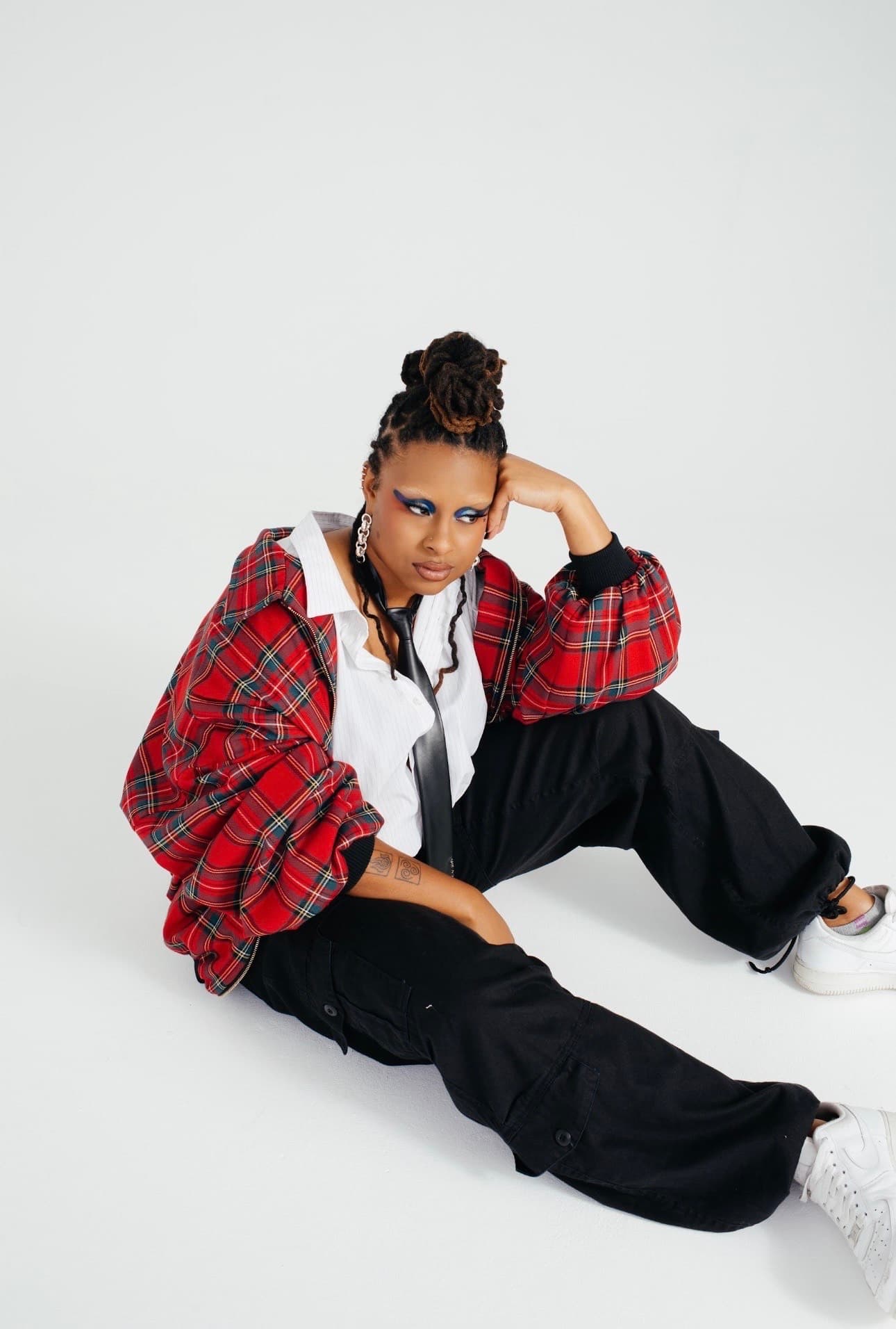 Kaedi Philo lights up Jamaica with 'Seasons Changing' — A reggae-infused debut