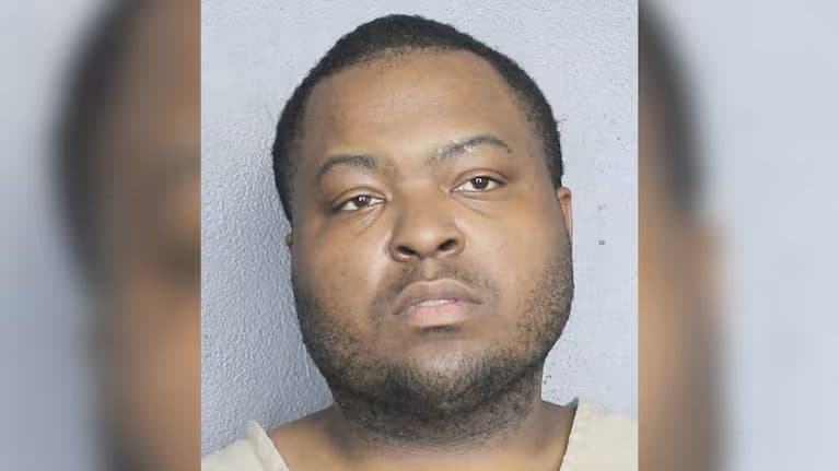 Sean Kingston booked in Florida jail on $1M fraud charges