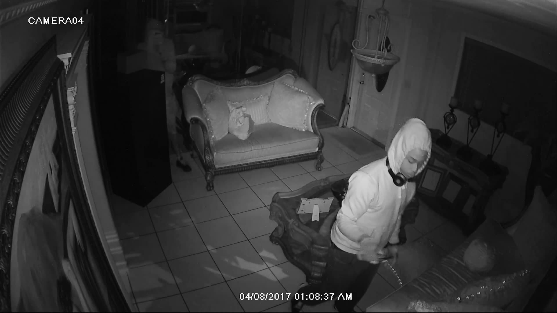 Miami cops search for two robbers who made off with vehicle and $81,000 in goods