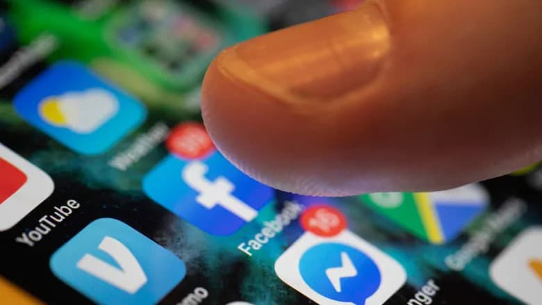 #CNWTalkUp: Should Social Media Platforms Prohibit Users Who Spread COVID-19 Misinformation?
