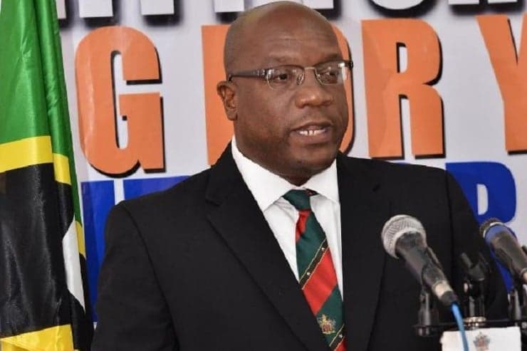 St. Kitts PM announces salary increase for public servants