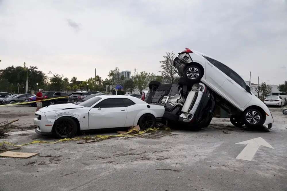 Tornado flips cars, damages homes in coastal Florida city