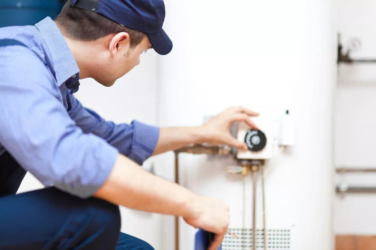 How to Know When a Water Heater Pilot Light Needs Professional Heating Repair