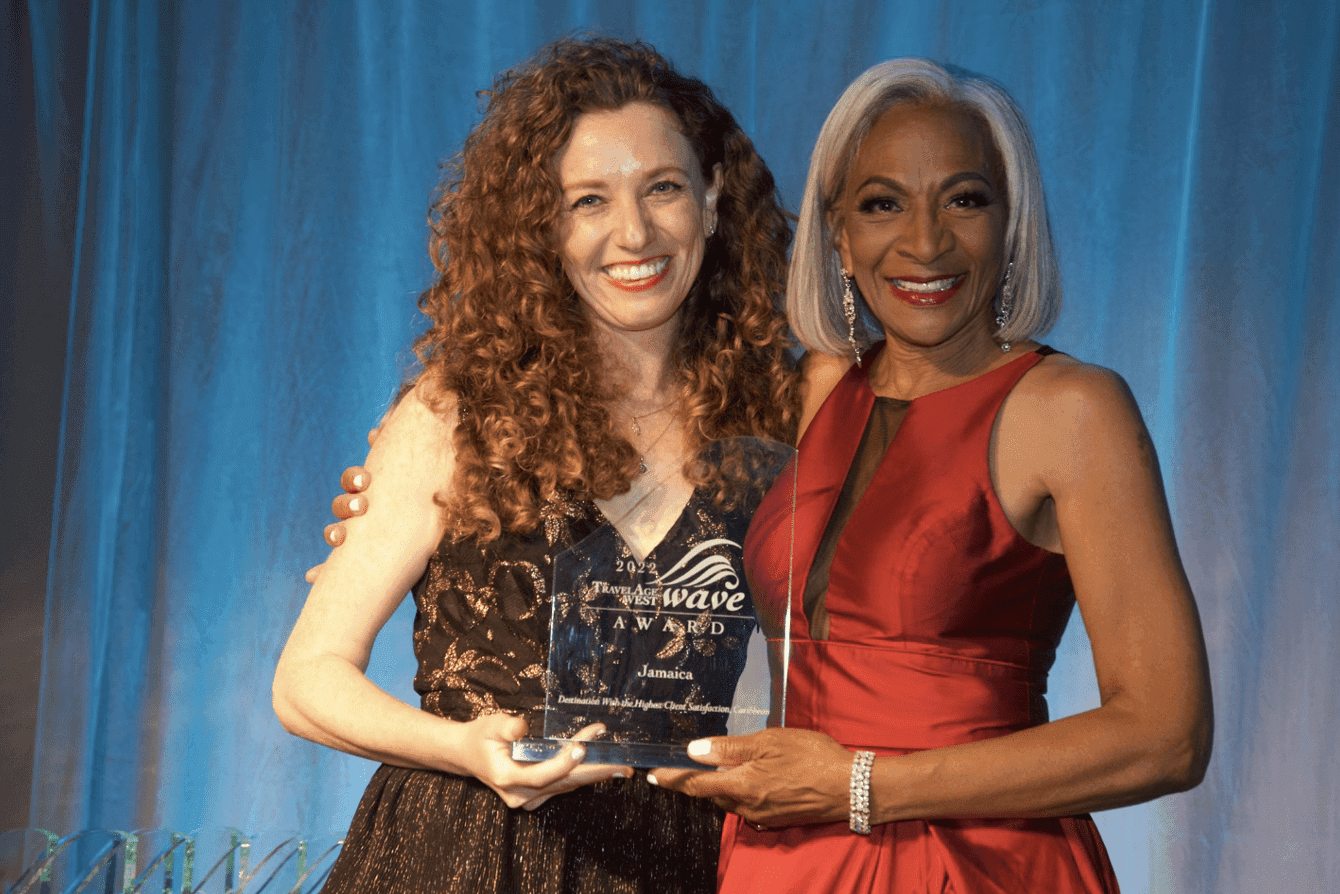 JAMAICA WINS BIG AT 2022 TRAVEL AGE WEST WAVE AWARDS
