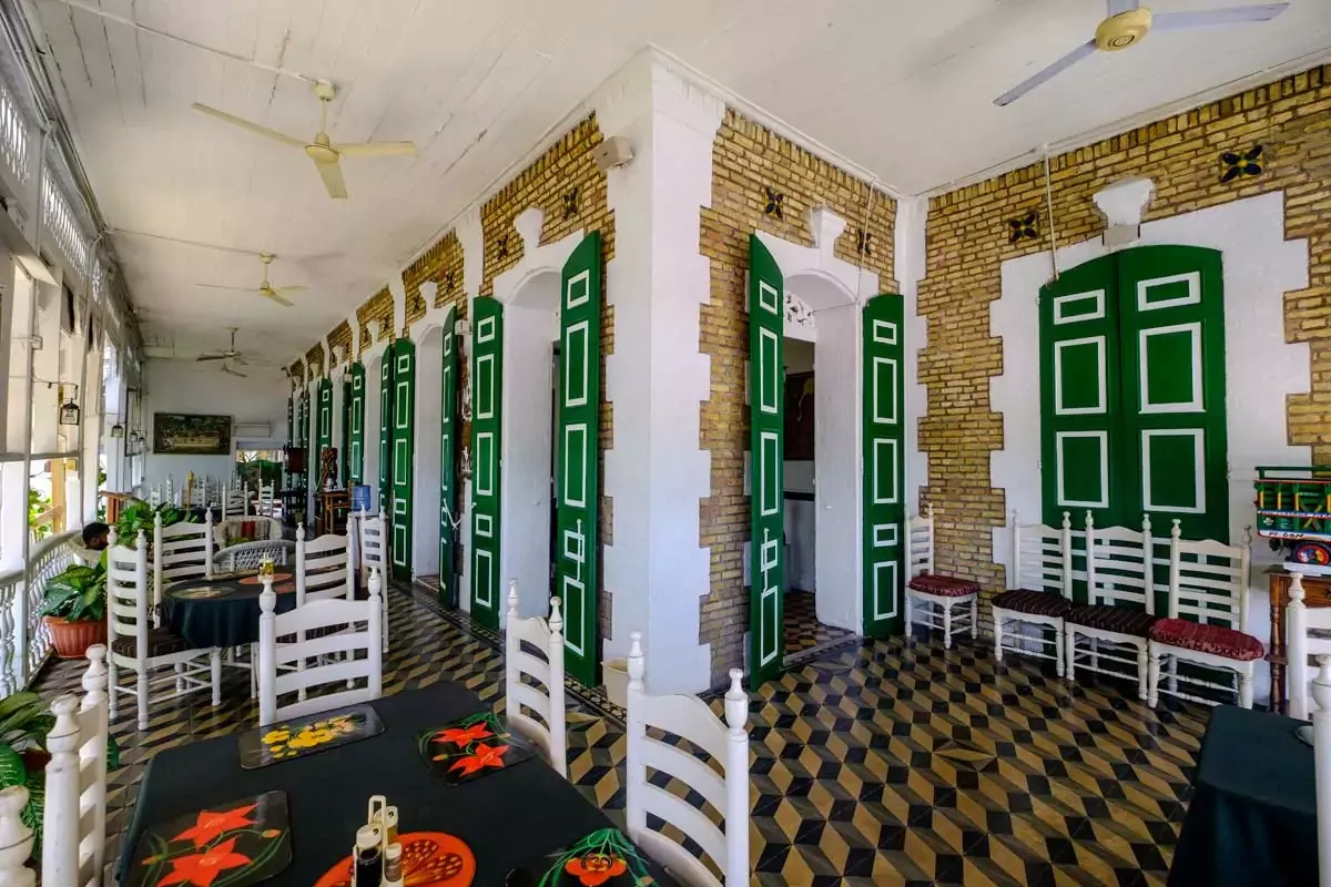 Haiti’s iconic Grand Hôtel Oloffson destroyed in gang violence