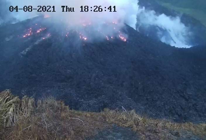 St Vincent Residents Ordered to Evacuate as Activity at La Soufriere Volcano Intensifies