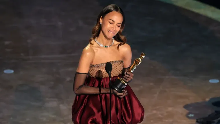 Zoe Saldaña makes history as first Dominican American to win an Oscar